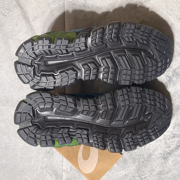 ASICS Kid's GEL-Quantum 90 3 Grade School Shoes 1204A003 size K10 - Picture 5 of 12